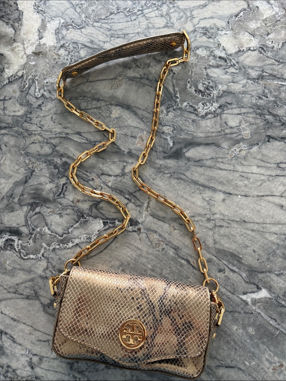 Tory Burch Metallic Snake-Effect Crossbody Bag - Gold